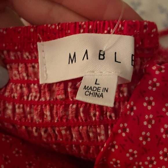 Gorgeous Red Floral Dress - Picture 6 of 7